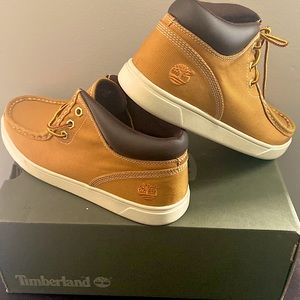 Comfortable Timberland Mock  Boot!!